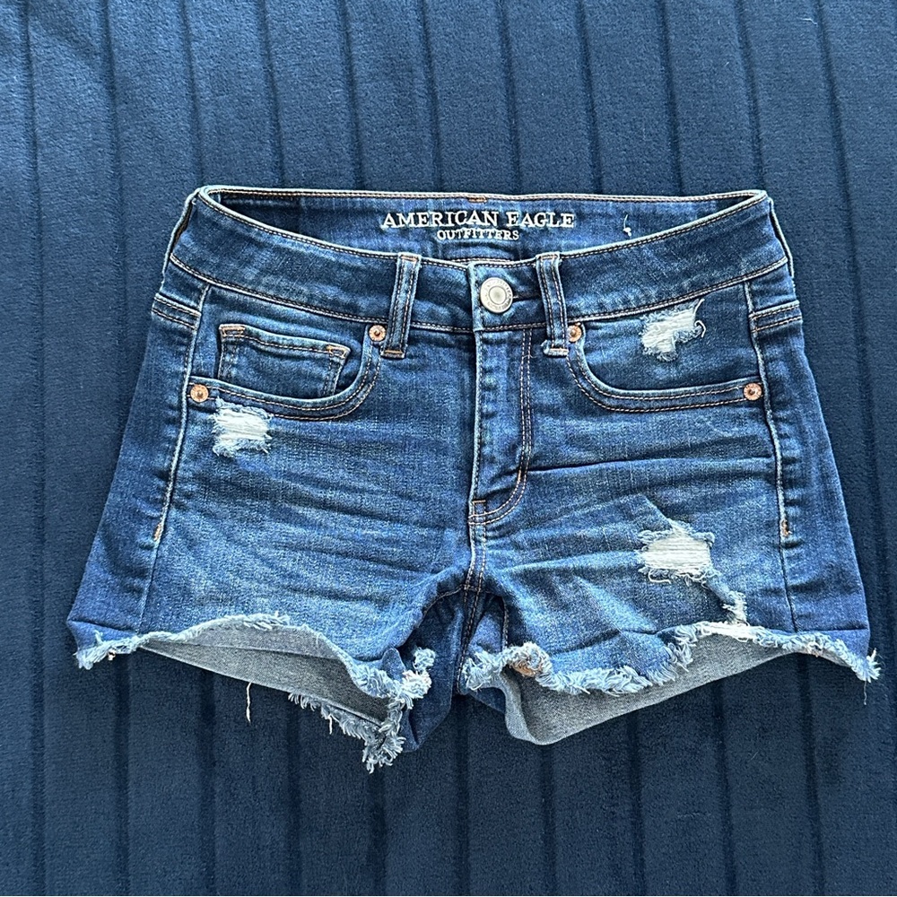 American Eagle Outfitters Distressed Jean Shorts Midi Super Stretch Size 2 Women